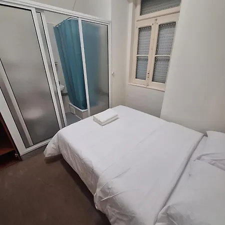 Residencial Ideal Hostel